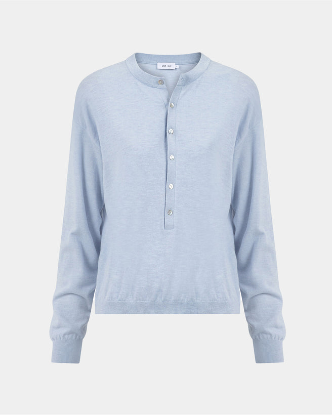 Nova Pullover | Light Blue Nova Pullover | Light Blue