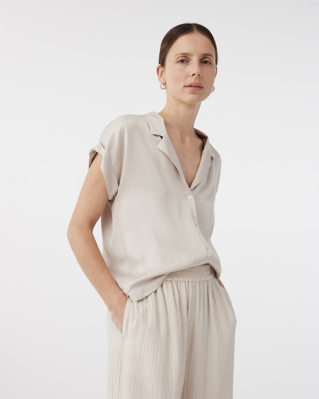 Valentina Blouse | Sand Valentina Blouse | Sand