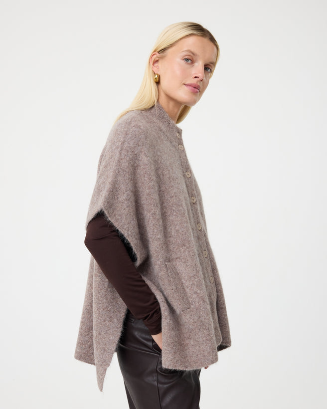 Pleunie Poncho | Mocca Pleunie Poncho | Mocca