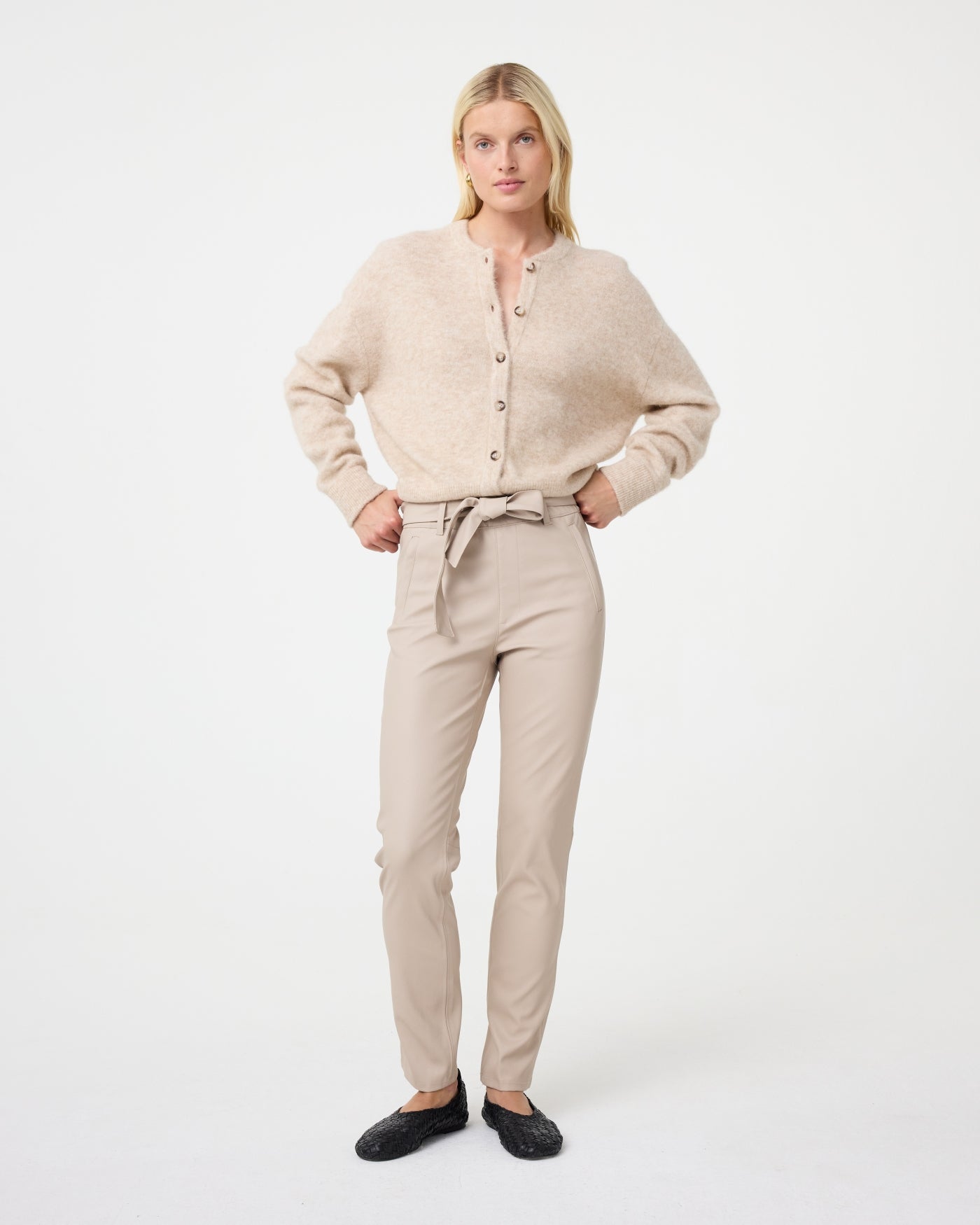 Britney Cardigan | Sand Britney Cardigan | Sand