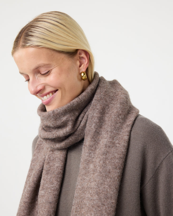 Evi Scarf | Walnut Evi Scarf | Walnut