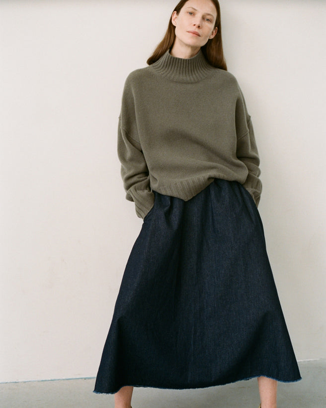 Yuna Skirt | Midnight Yuna Skirt | Midnight