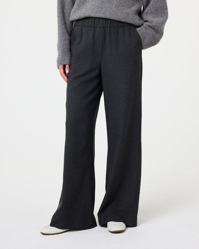 Willow Pants | Antra Willow Pants | Antra