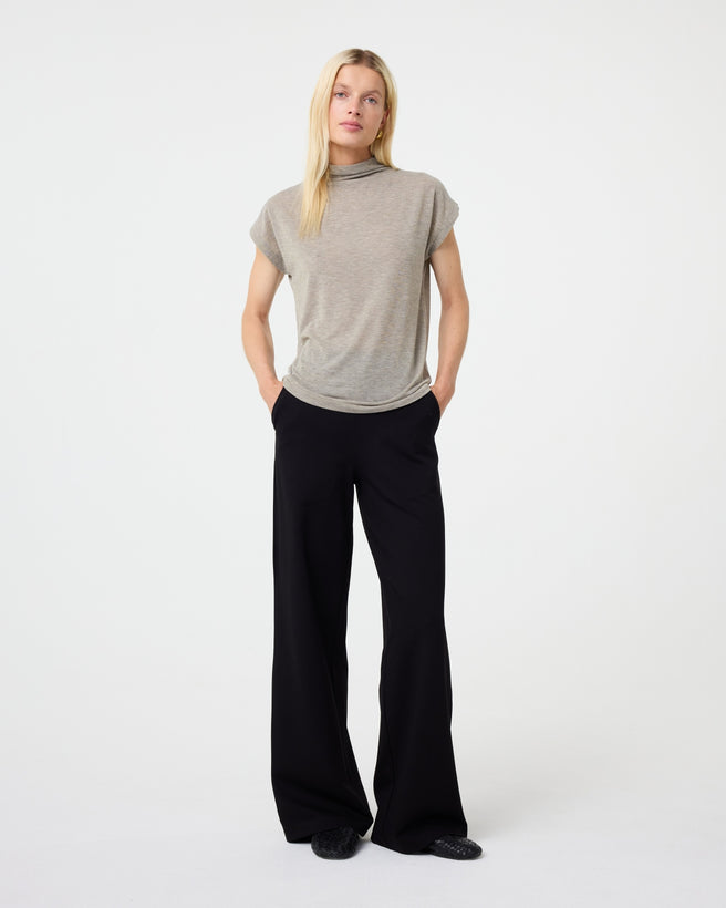 Mara Top | Greige Mara Top | Greige