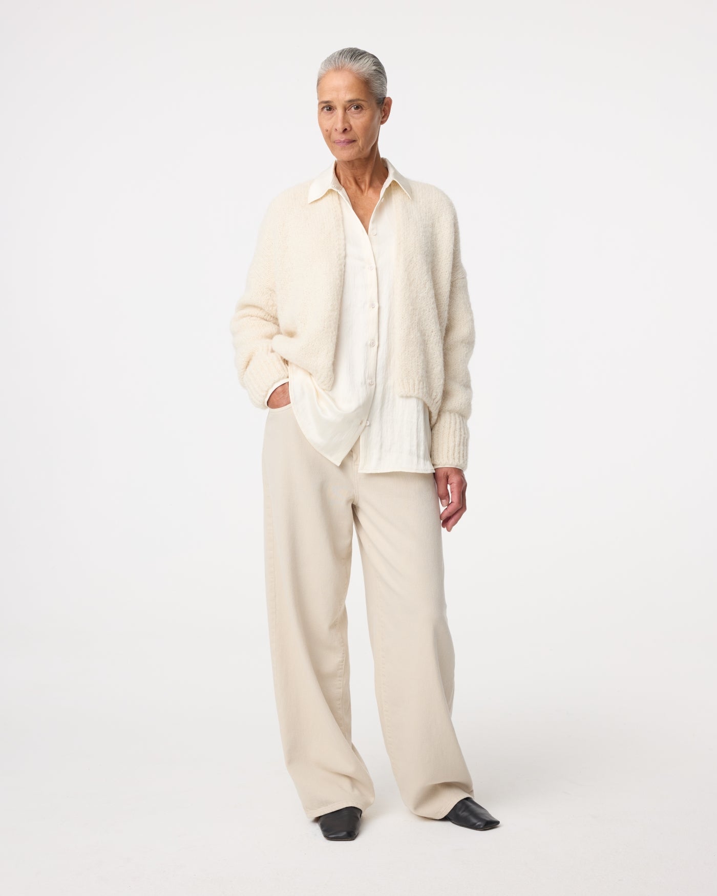 Becky Cardigan | Ivory