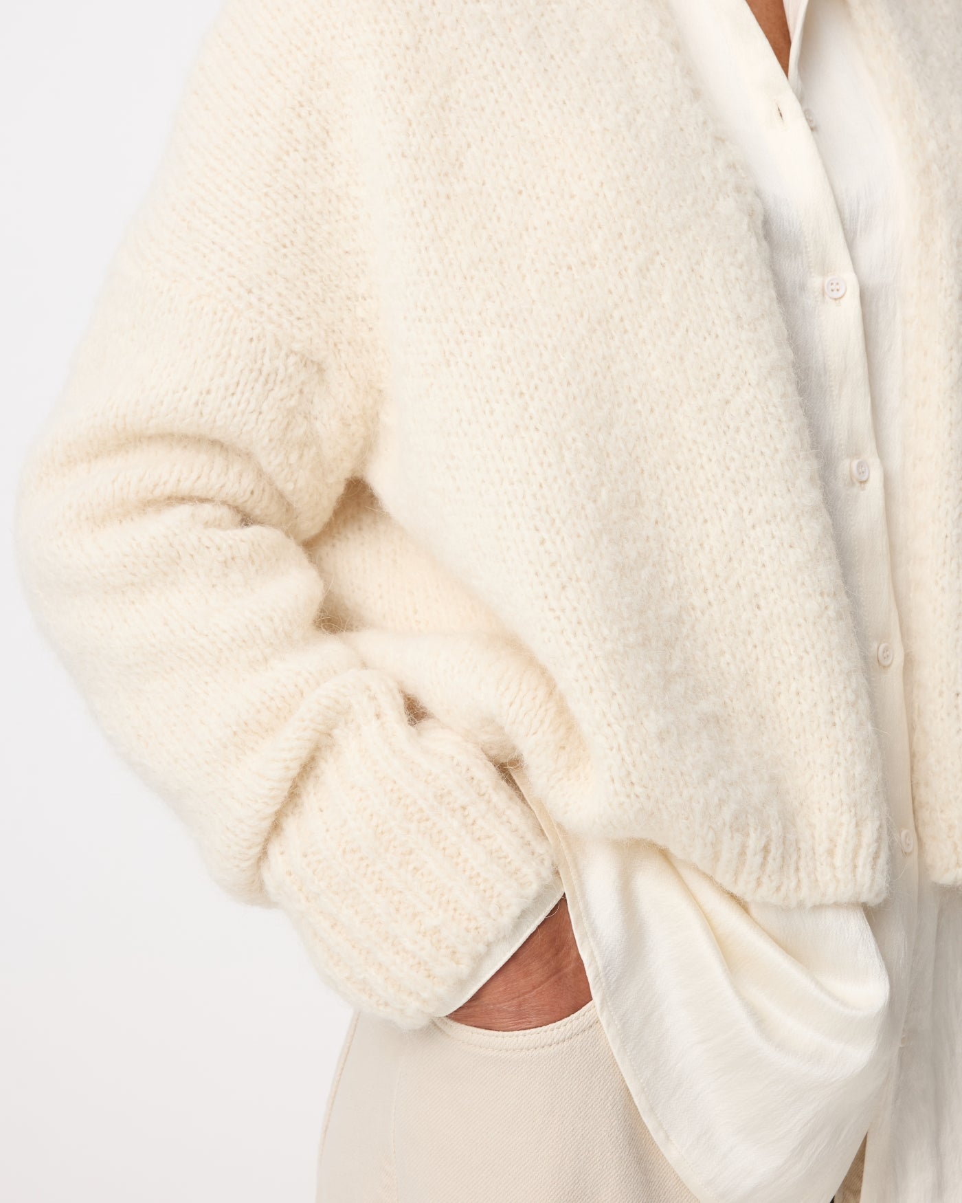 Becky Cardigan | Ivory