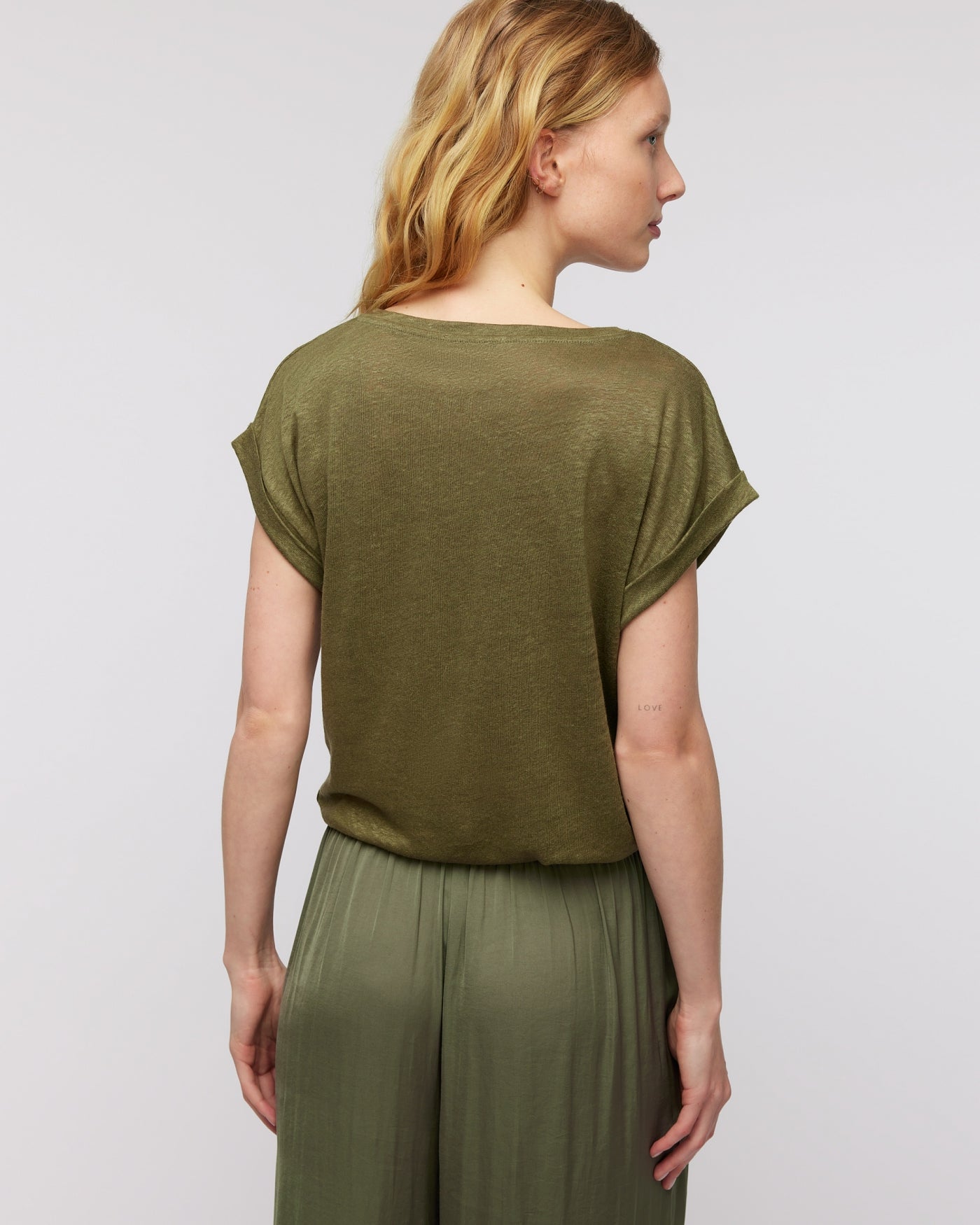 Eliane T shirt | Olive