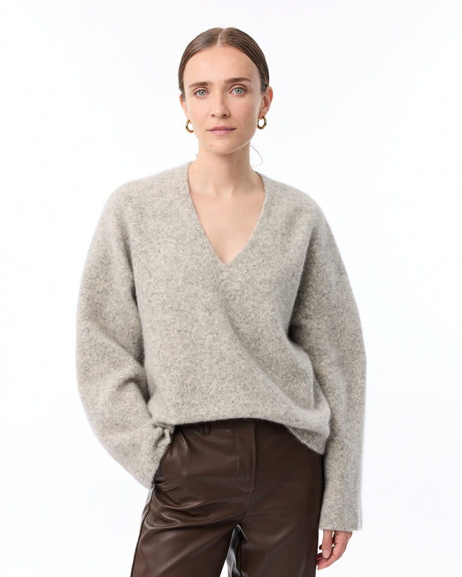 Lucia Pullover | Light Grey