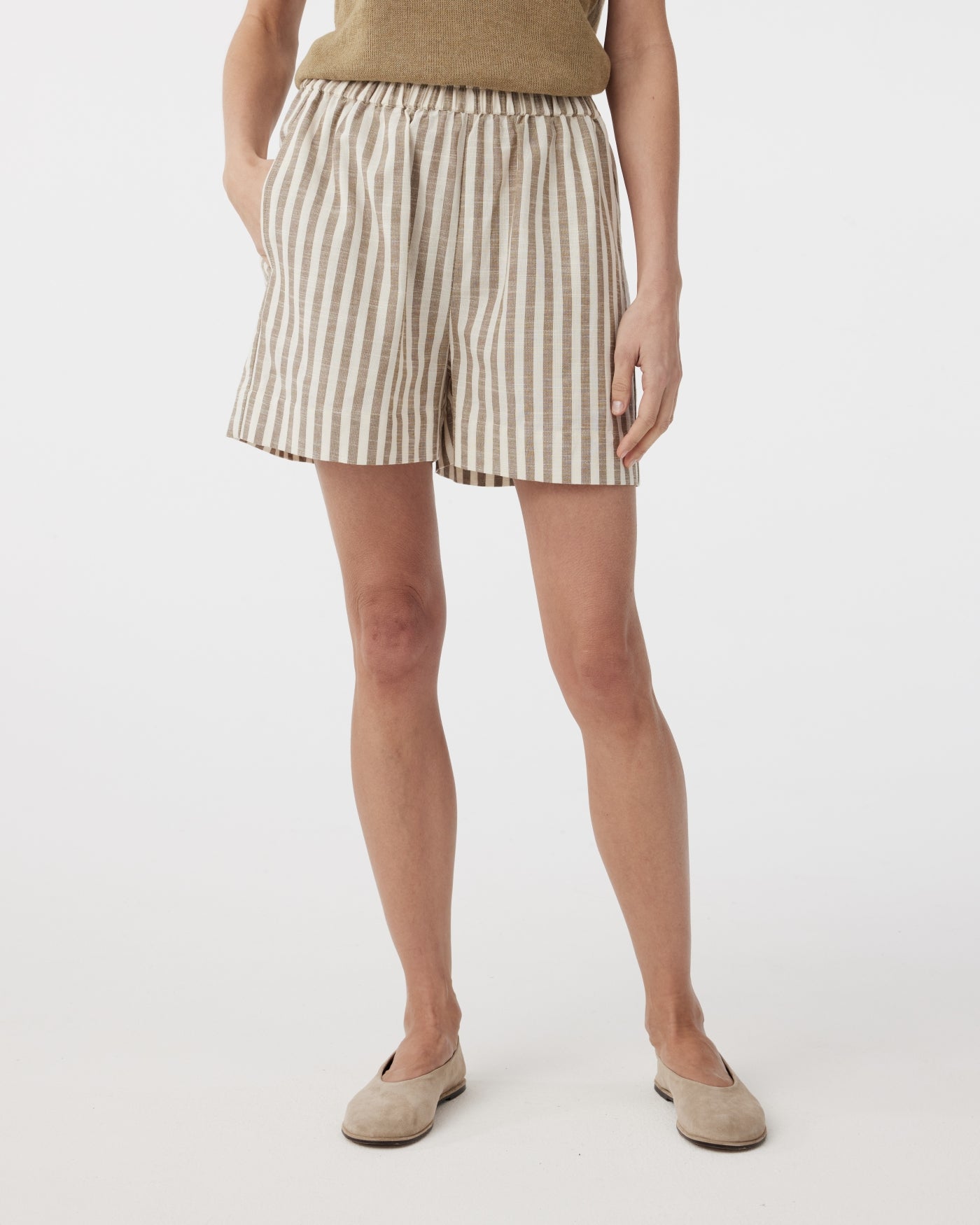 Malin Shorts | Khaki