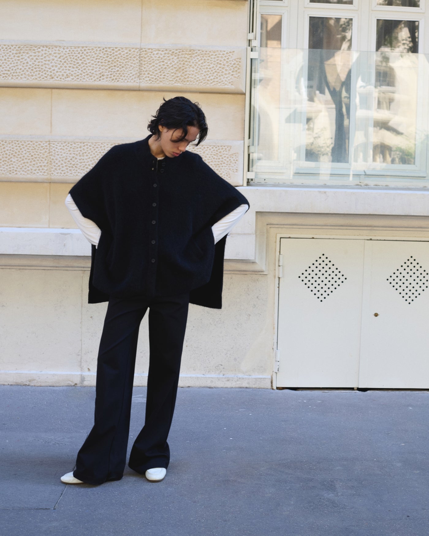 Pleunie Poncho | Black