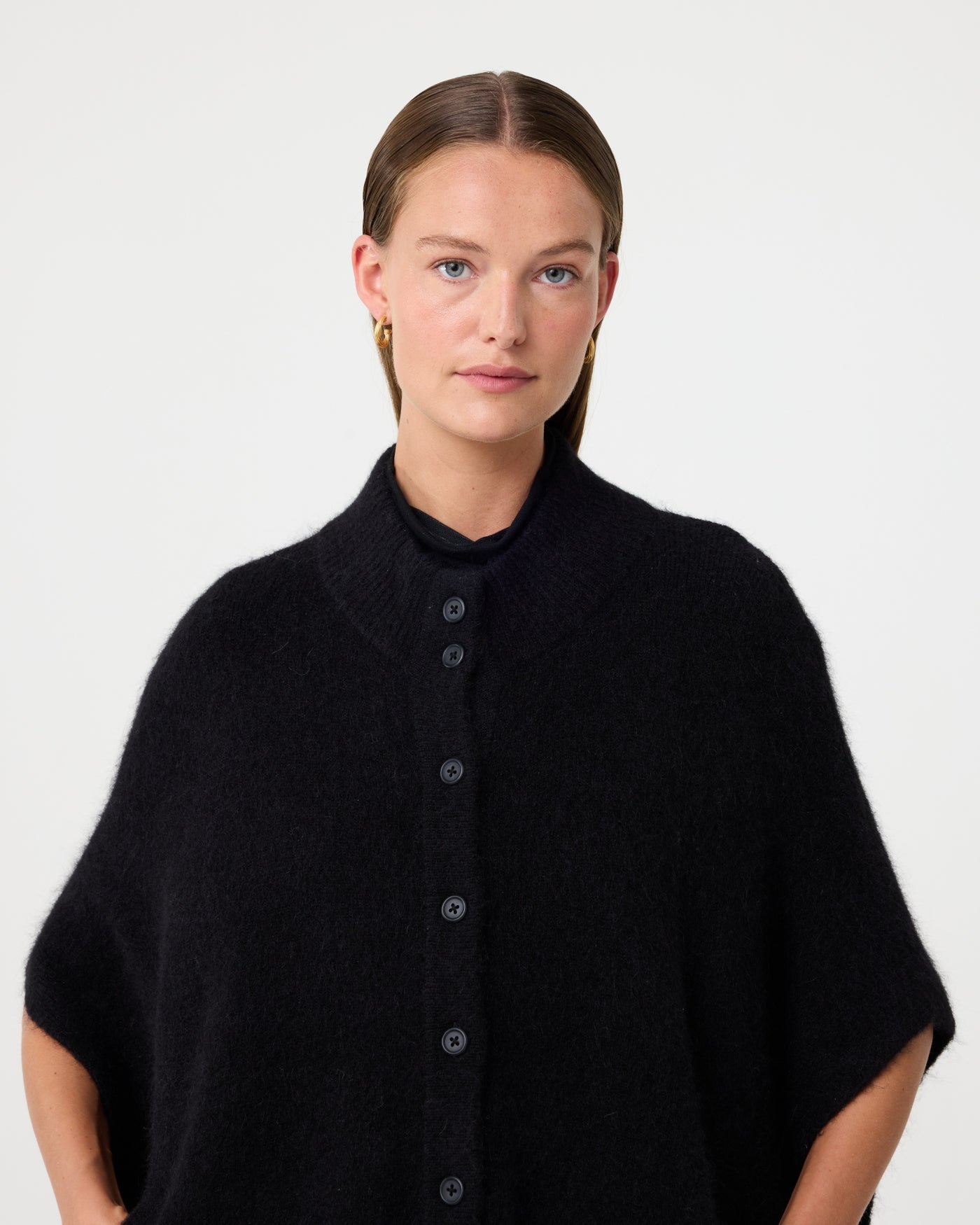 Pleunie Poncho | Black