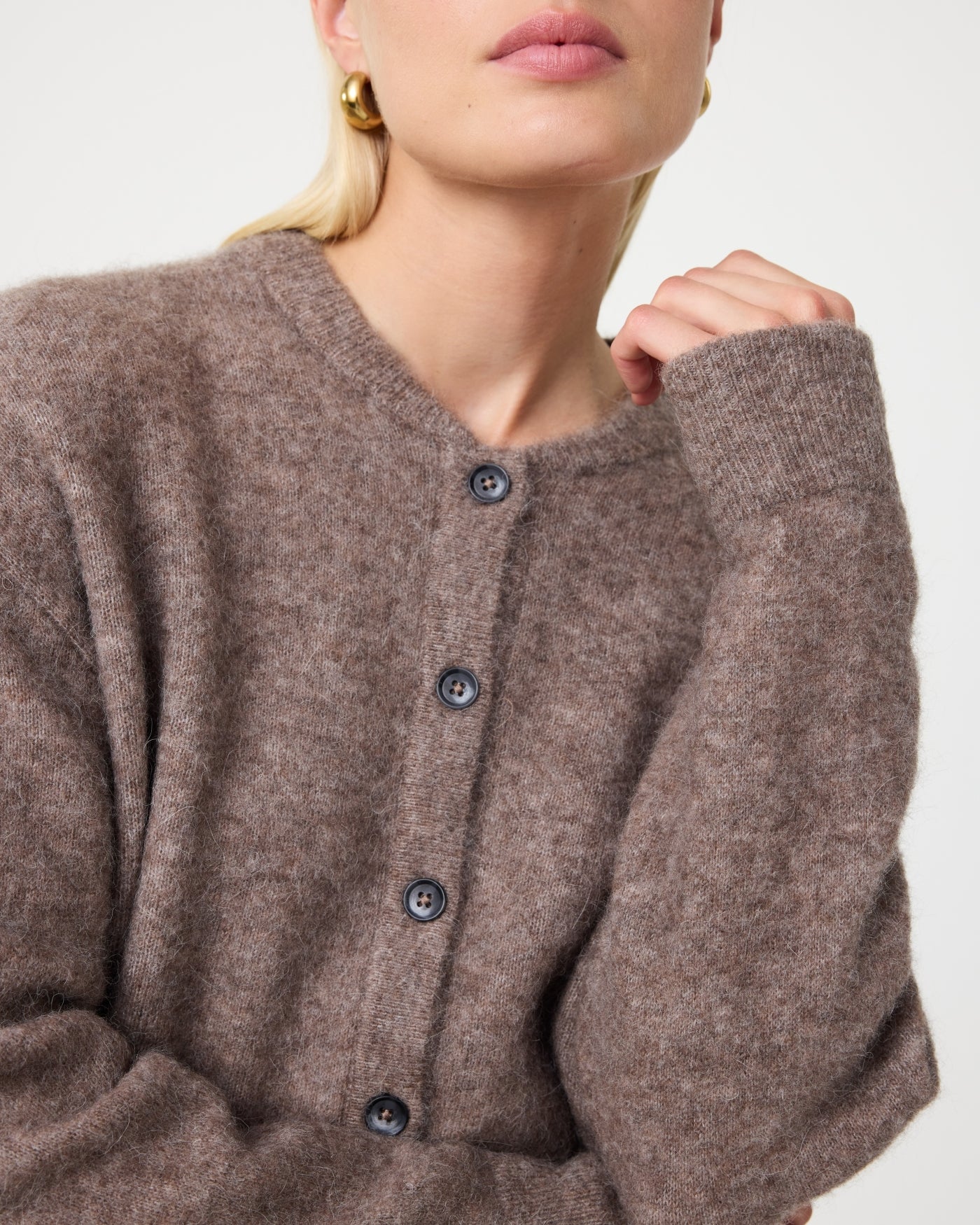 Britney Cardigan | Walnut