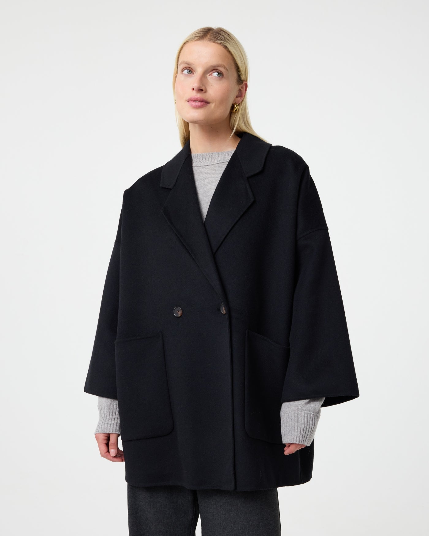 Cape Coat | Black