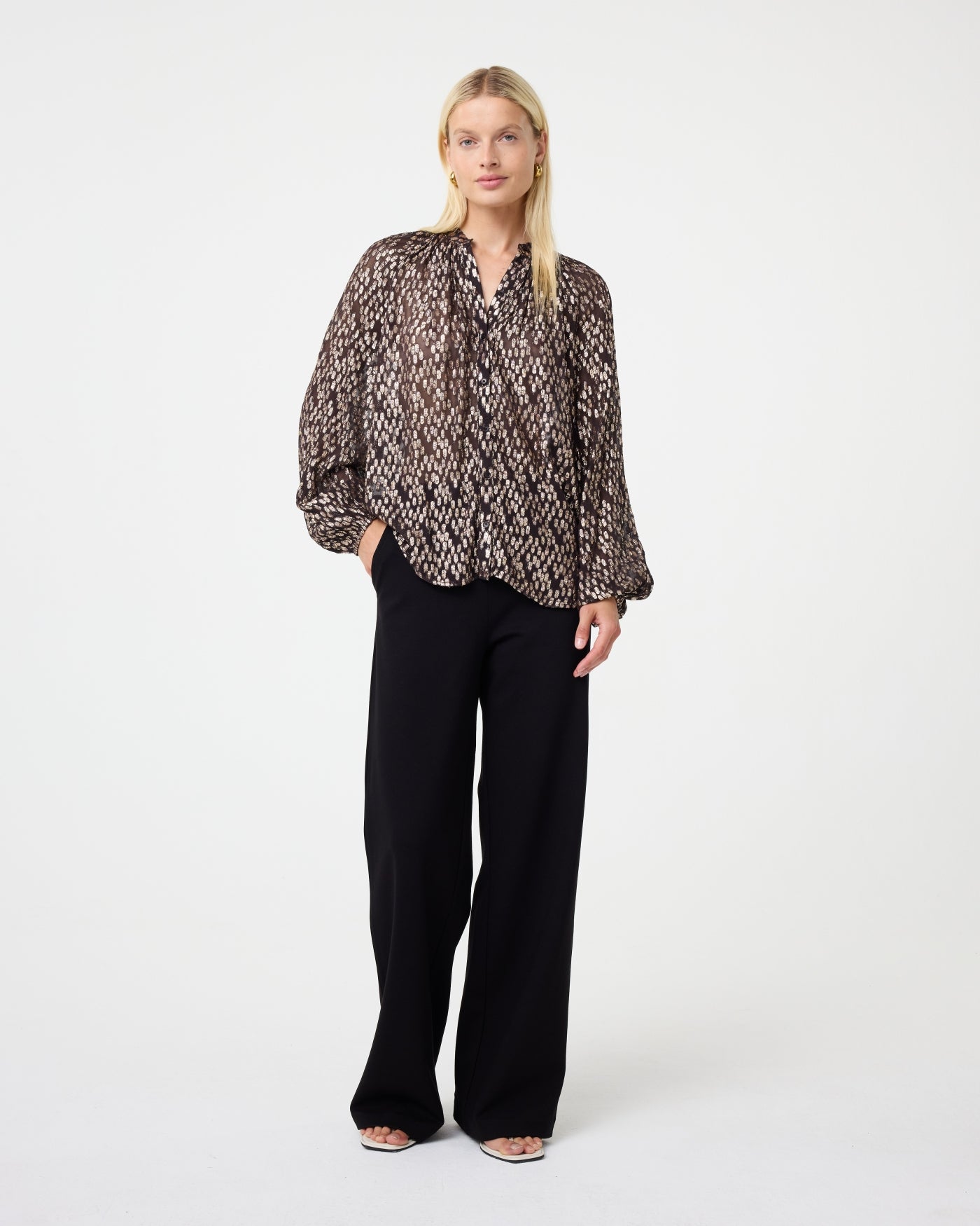 Loeka Blouse | Choco
