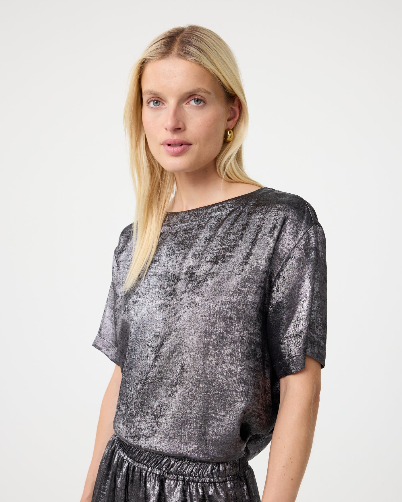 Varah Top | Metallic Grey