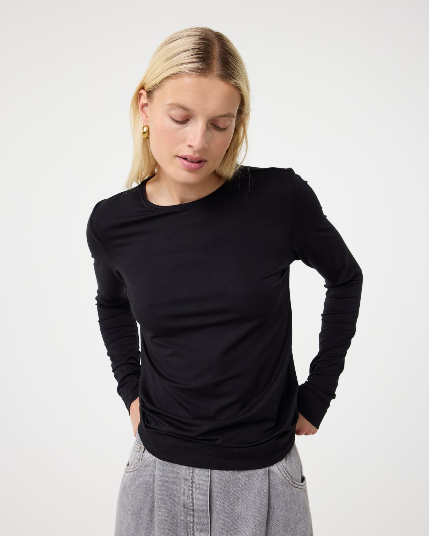 3 ZOE Dress-up wool knit / black トップス Ruffled Up Dress | NIC+ZOE