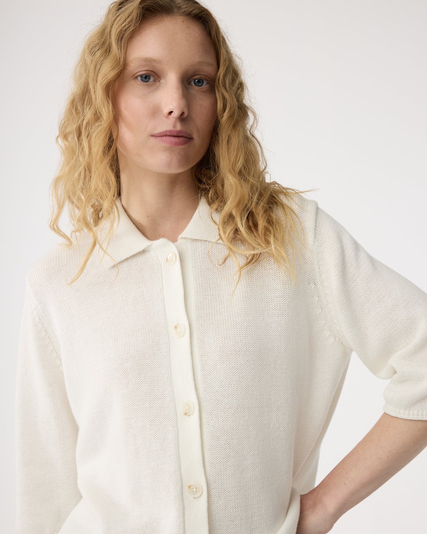 Yoshi Cardigan | White