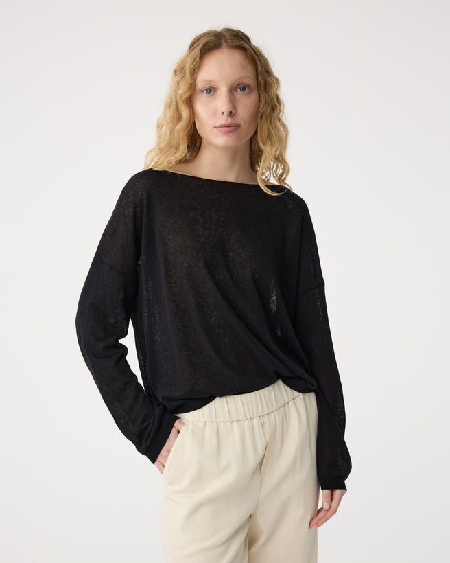 Gill Pullover | Black