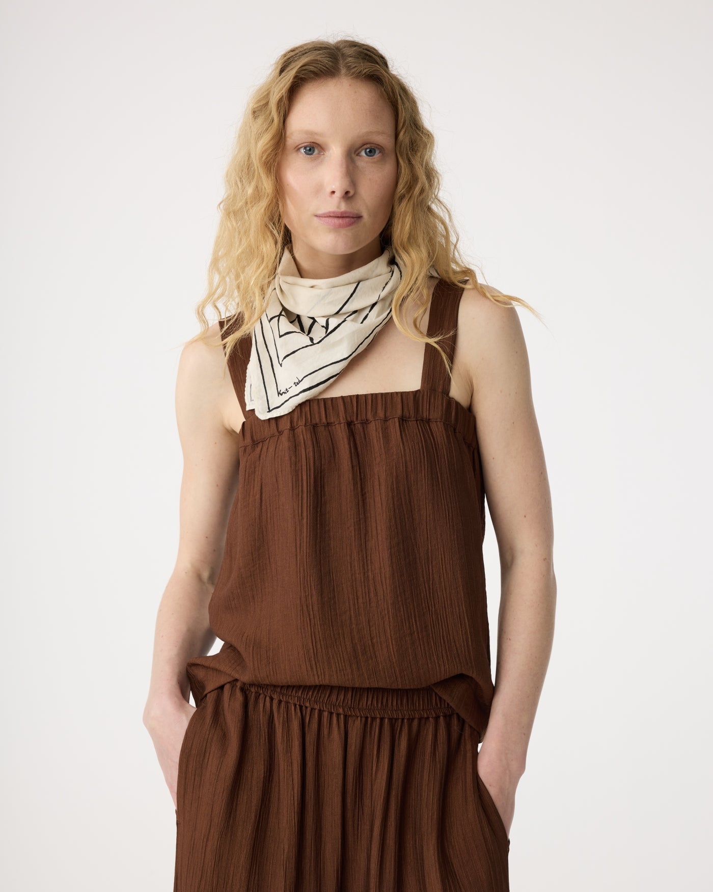 Romy Top | Mid Brown