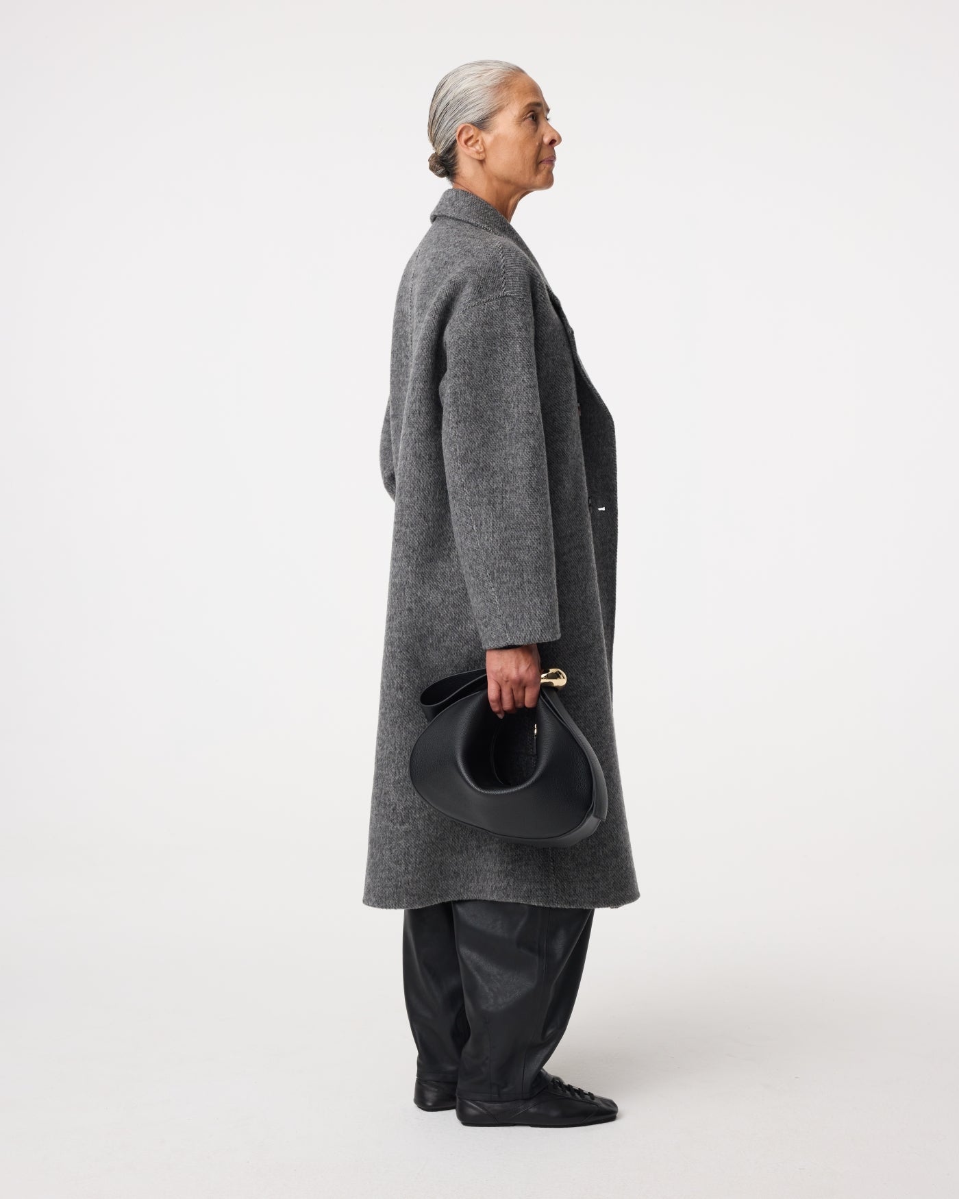 Kirù - Zaha Buckle Bag | Black