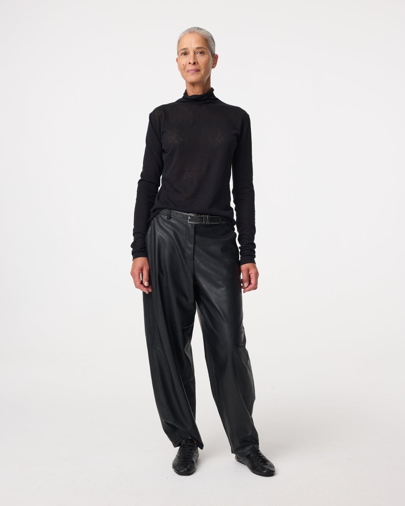 Roline Pullover | Black