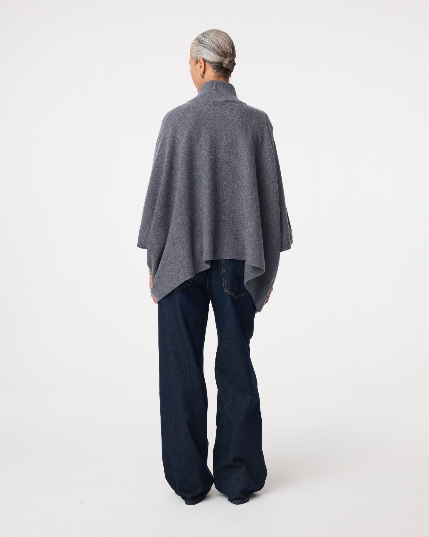 Edna Poncho | Antra