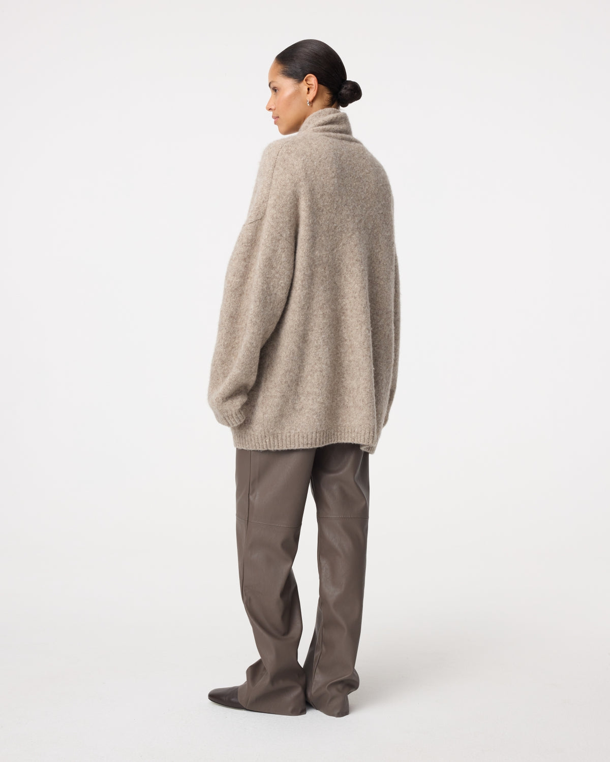 Tony Cardigan | Walnut