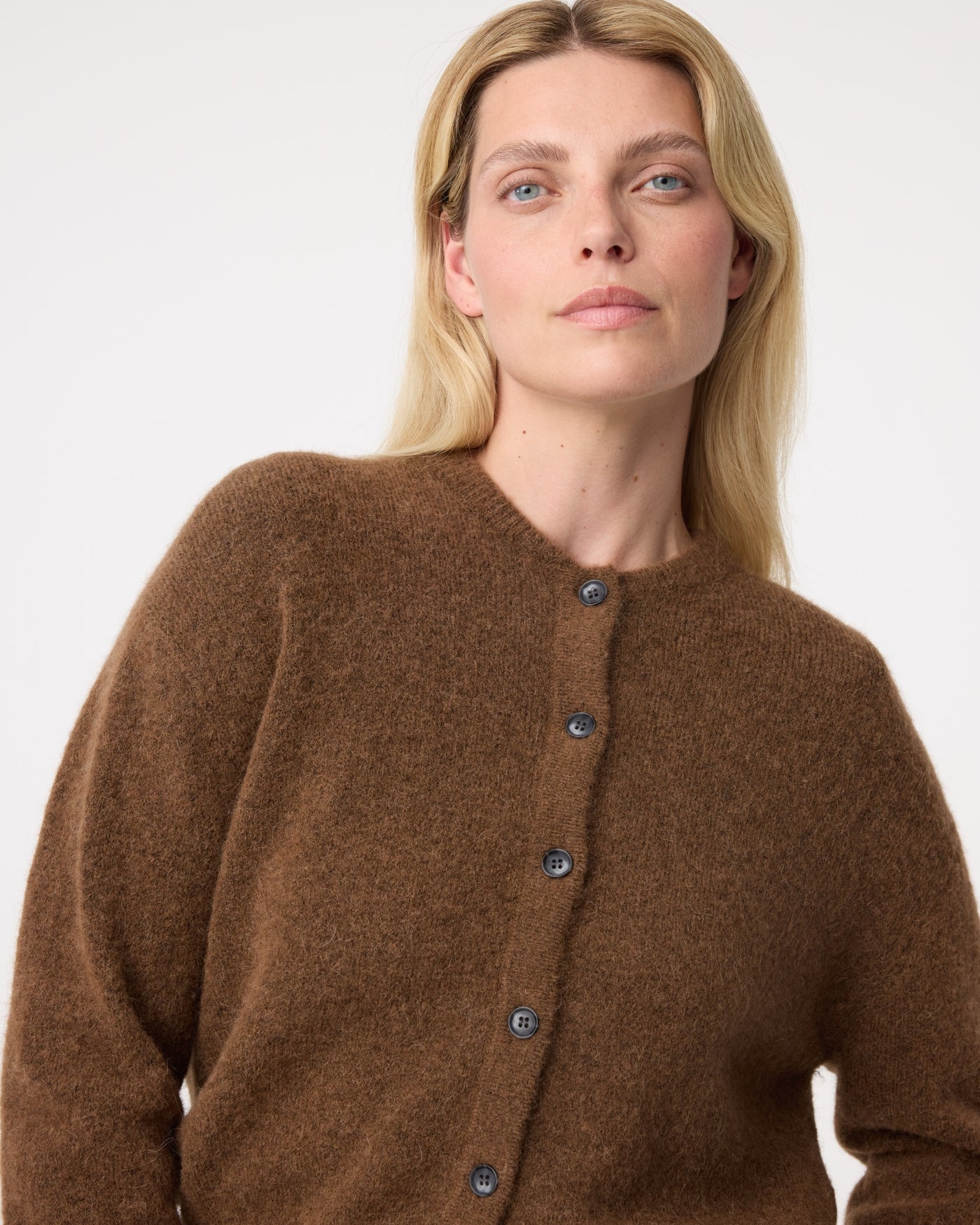 Britney Cardigan | Mid Brown