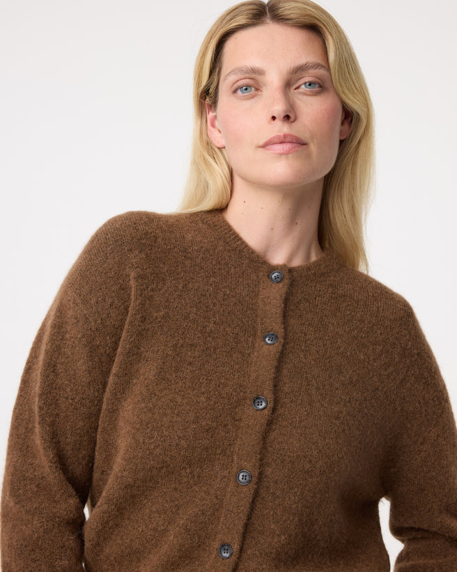 Britney Cardigan | Mid Brown