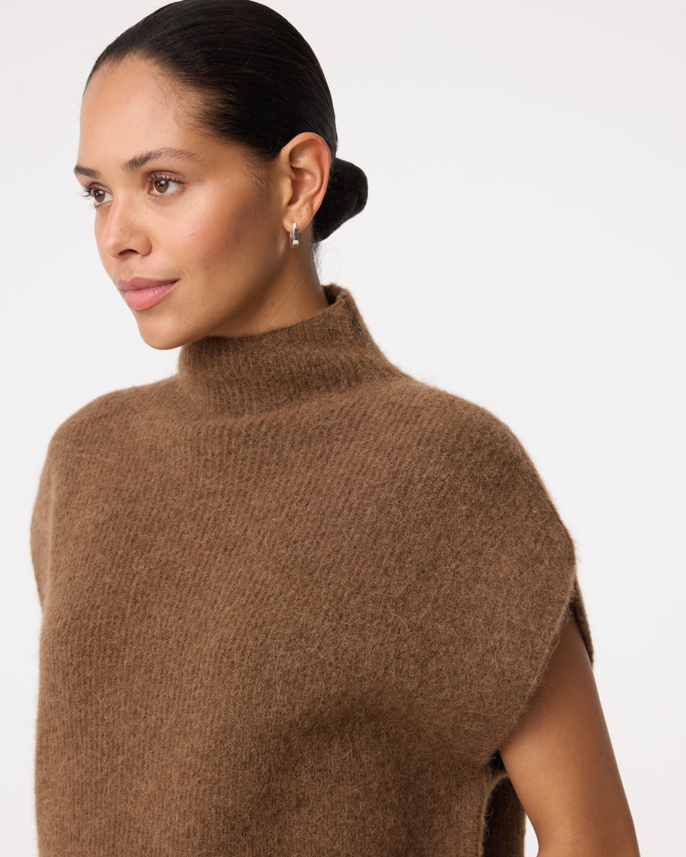 Rave Pullover | Mid Brown