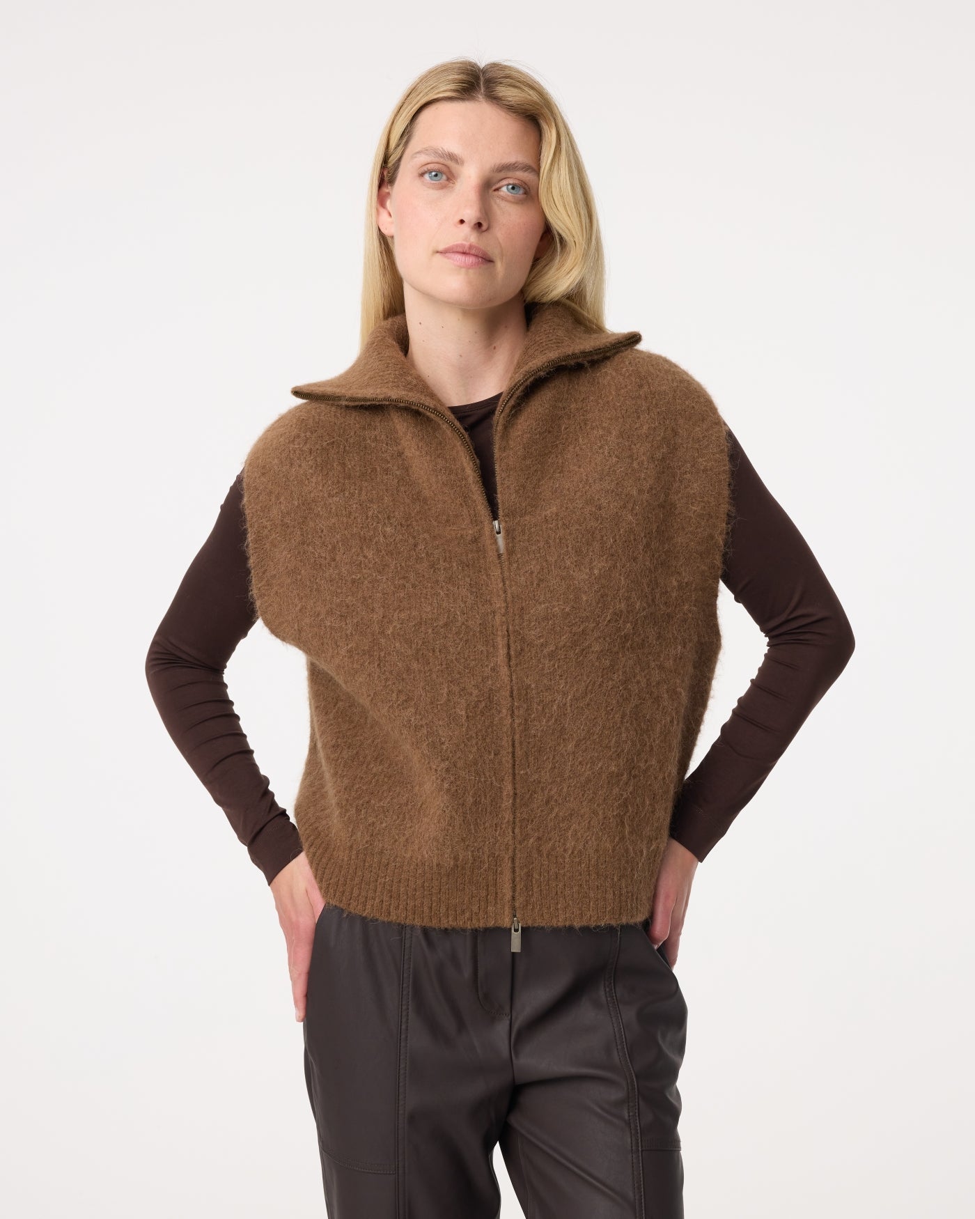 Manny Cardigan | Mid Brown