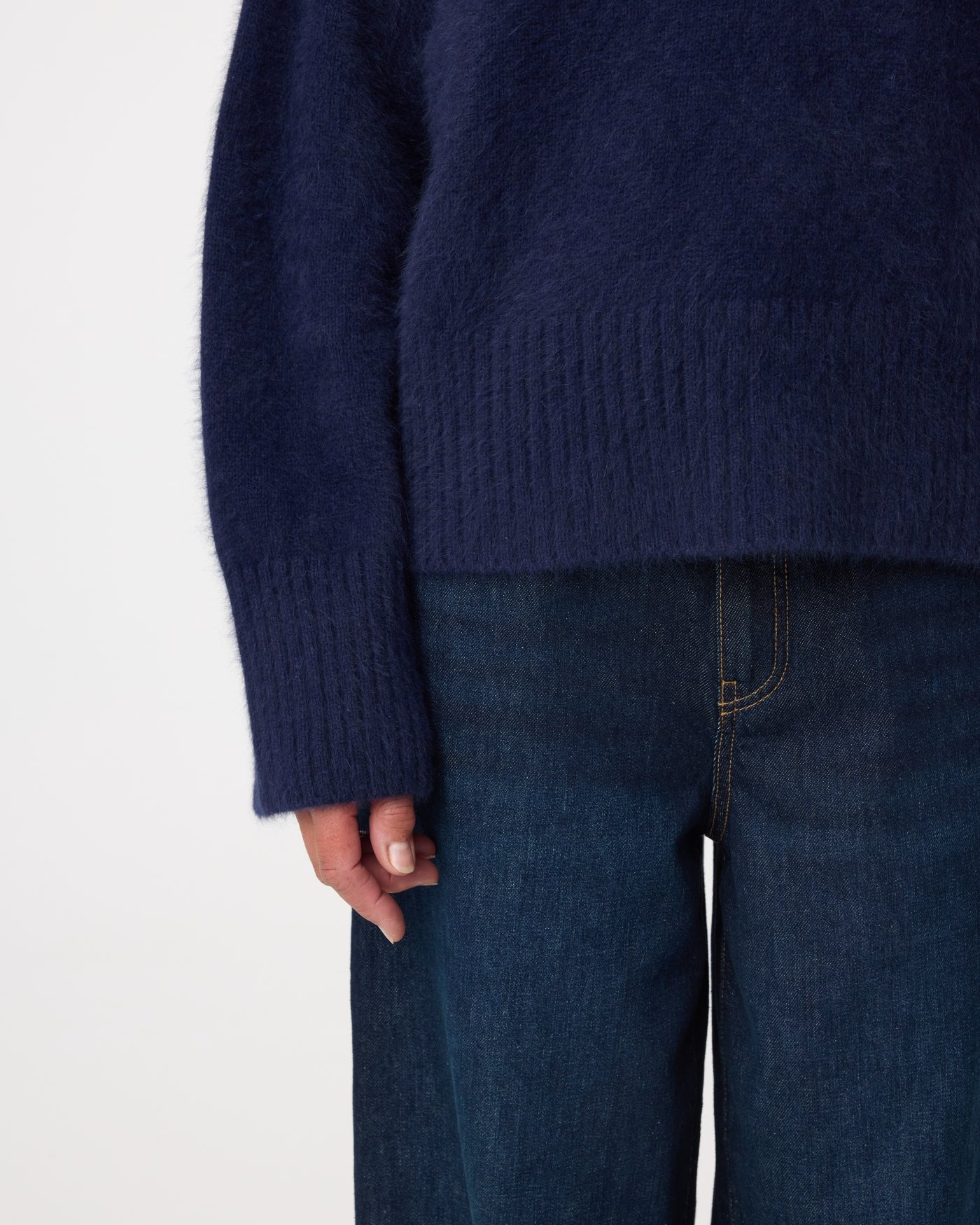 Wolf Pullover | Night Blue