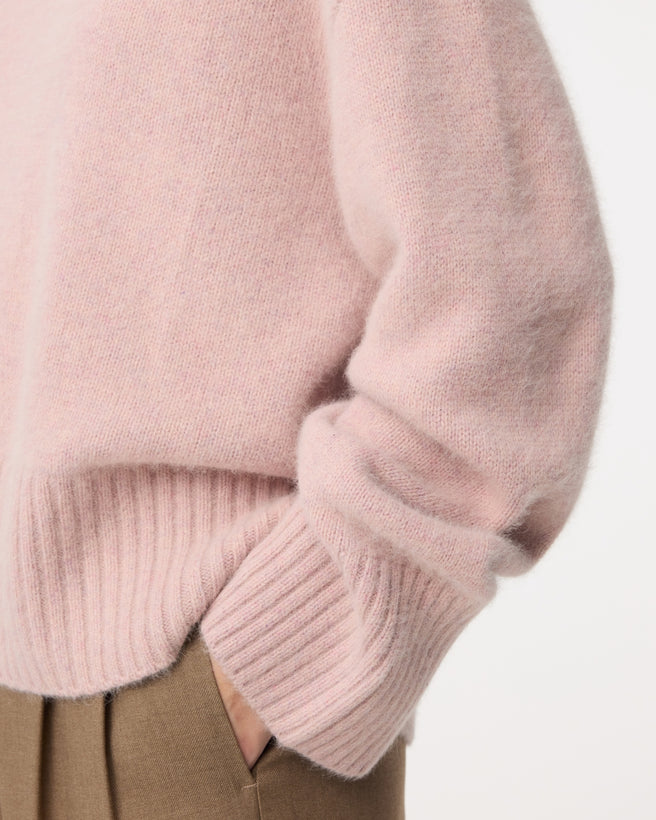 Wolf Pullover | Vintage Rose