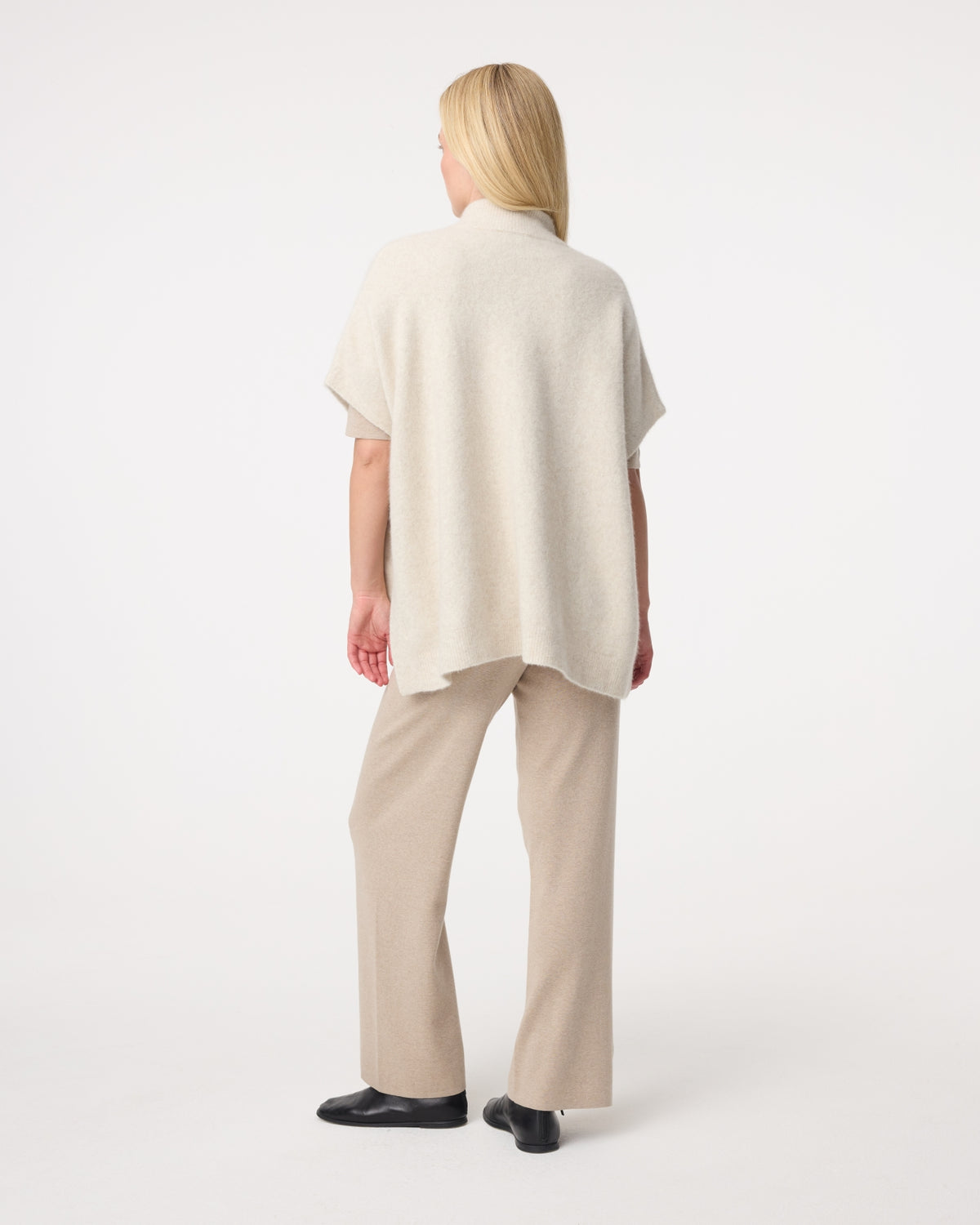 Tove Poncho | Greige